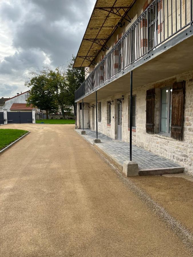 Cote-Et-Vins Gite Du Prieure Шаньи Экстерьер фото